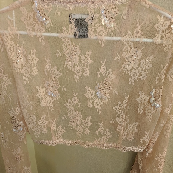 Bolero - Picture 6 of 7